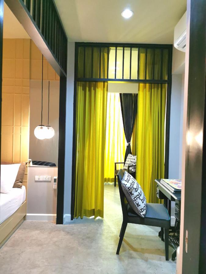 Chomm House Bed & Breakfast Bangkok Exterior photo